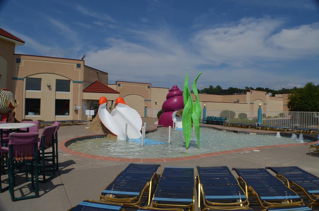 Ambers Resort And Conference Center Wisconsin Dells Exterior photo