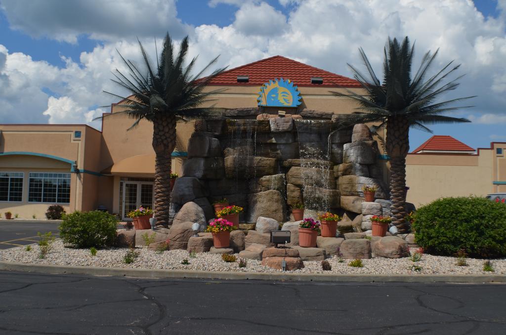 Ambers Resort And Conference Center Wisconsin Dells Exterior photo