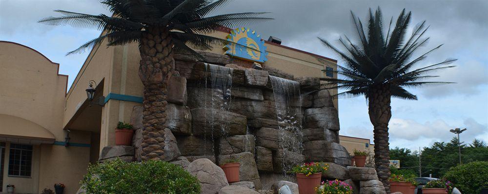 Ambers Resort And Conference Center Wisconsin Dells Exterior photo
